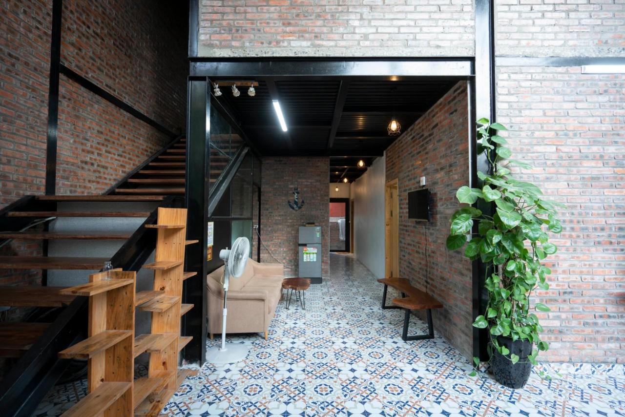 Private Room In Halong Center Ha Long Exterior foto